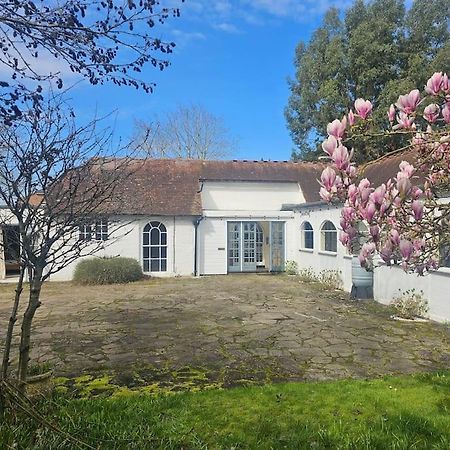 גילדפורד English Farmhouse Cottage מראה חיצוני תמונה