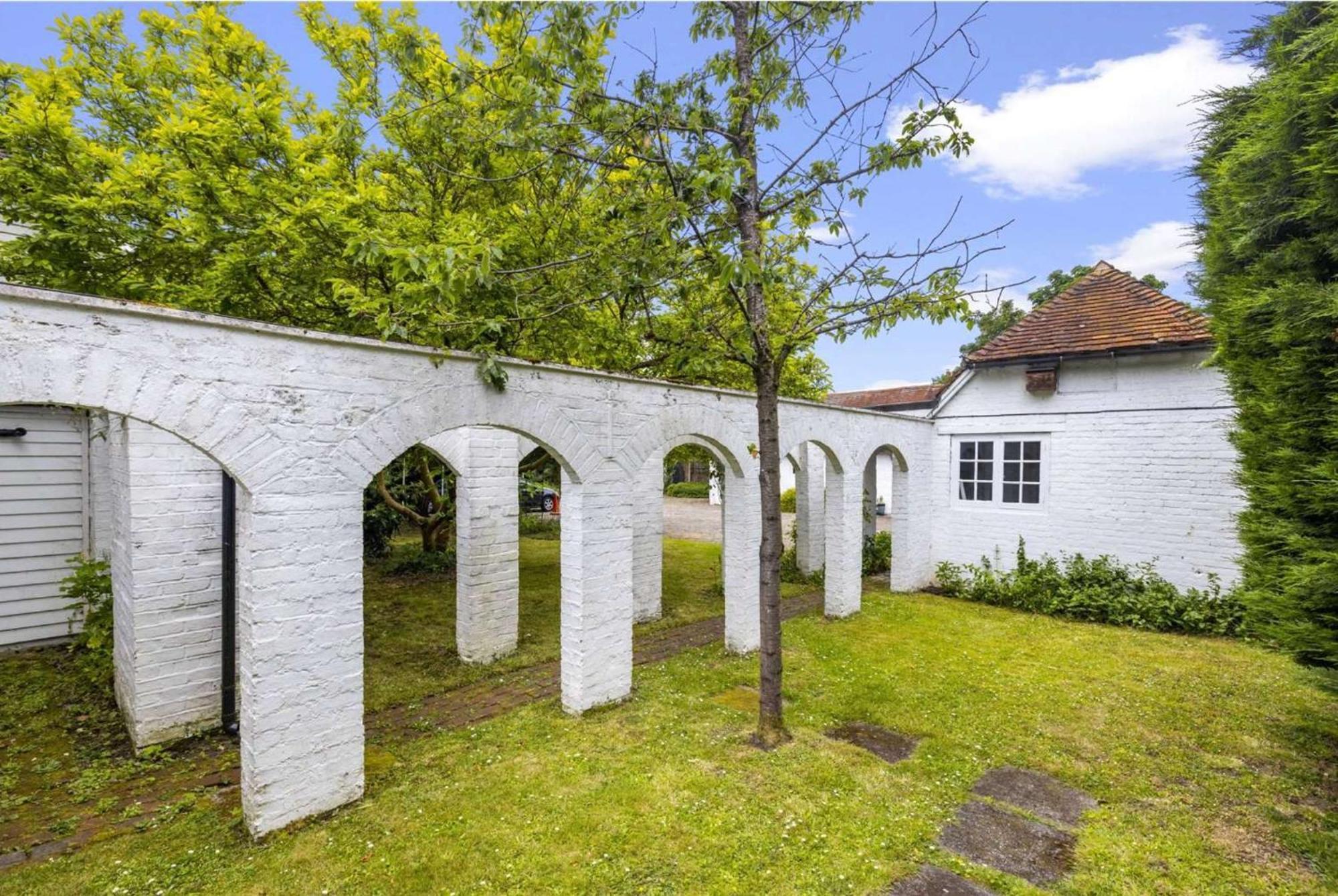 גילדפורד English Farmhouse Cottage מראה חיצוני תמונה