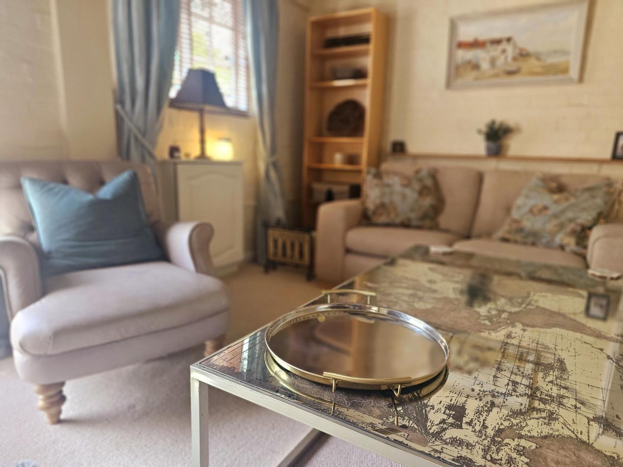 גילדפורד English Farmhouse Cottage מראה חיצוני תמונה