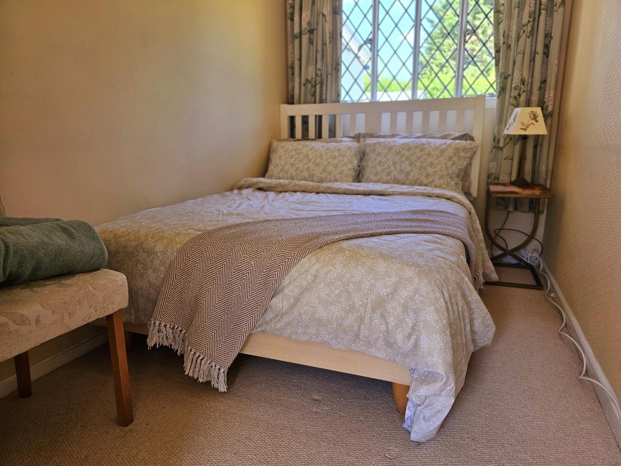 גילדפורד English Farmhouse Cottage מראה חיצוני תמונה