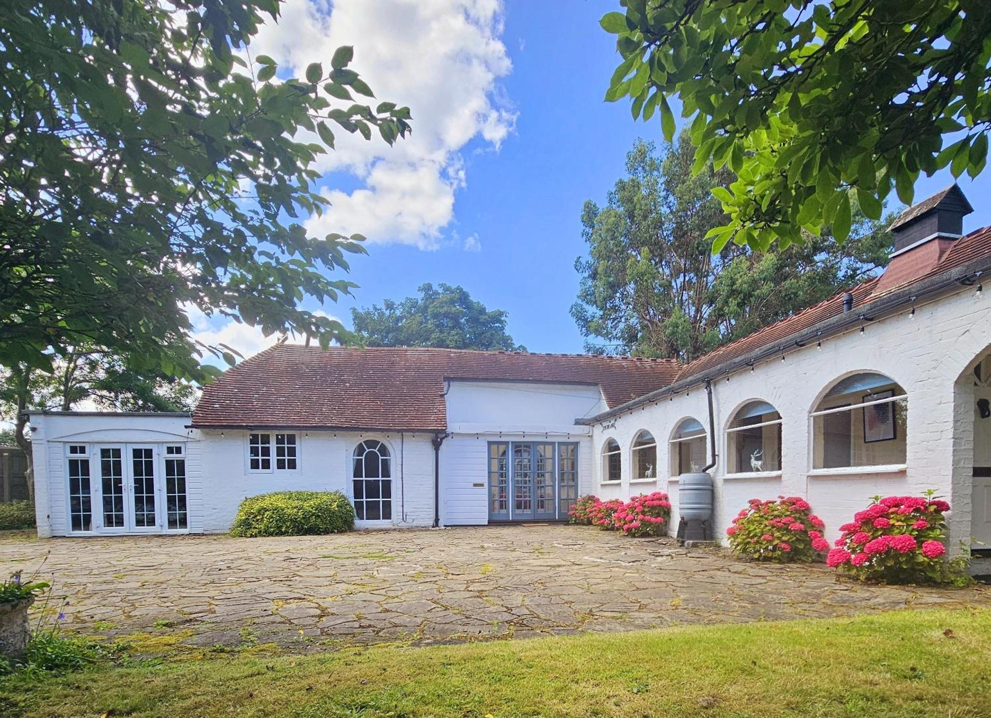 גילדפורד English Farmhouse Cottage מראה חיצוני תמונה